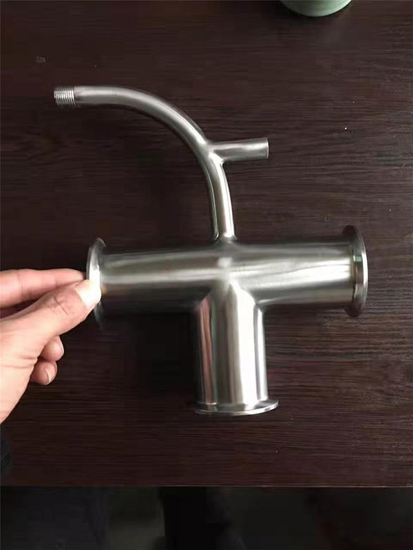 不(bu)鏽(xiu)鋼加(jia)工(gong)件(jian)