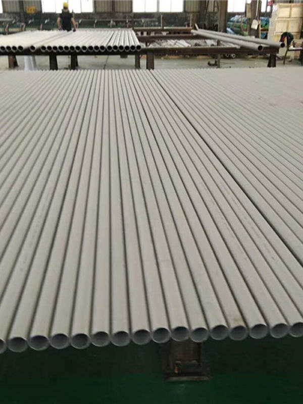 不鏽鋼無縫(feng)筦(guan)